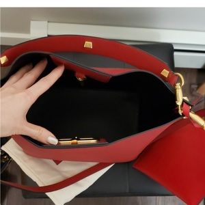 Gorgeous Valentino bag!